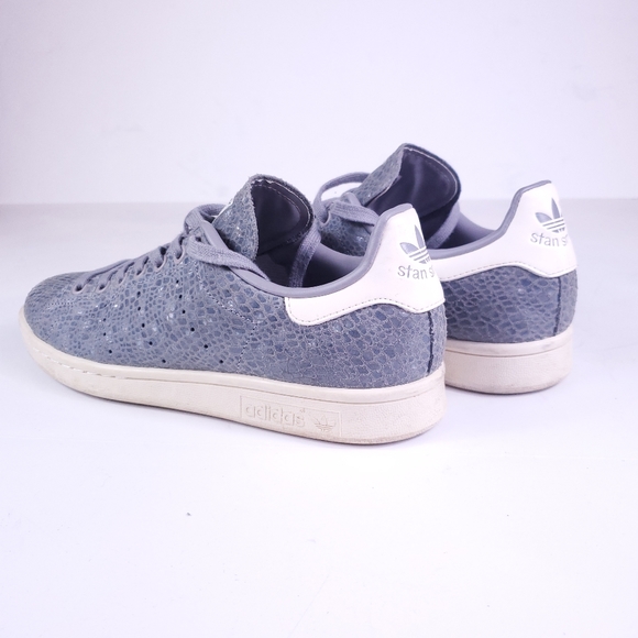 Adidas Stan Smith Grey Sneakers - Picture 2 of 12